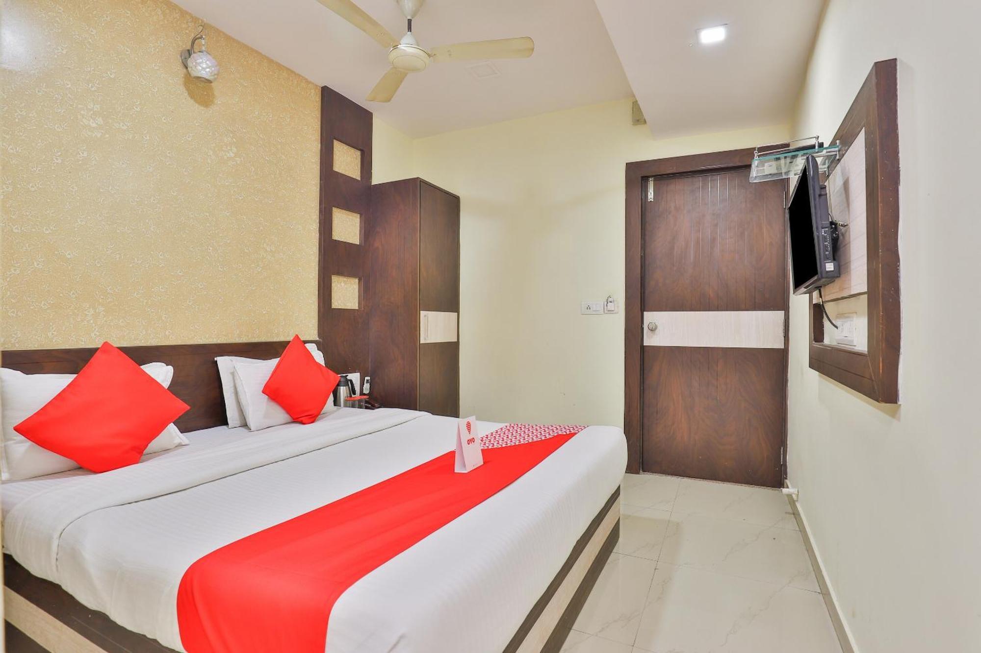 אחמדאבאד Hotel O Sri Balaji Residency מראה חיצוני תמונה