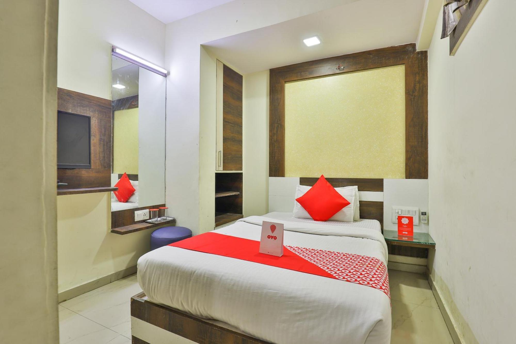 אחמדאבאד Hotel O Sri Balaji Residency מראה חיצוני תמונה